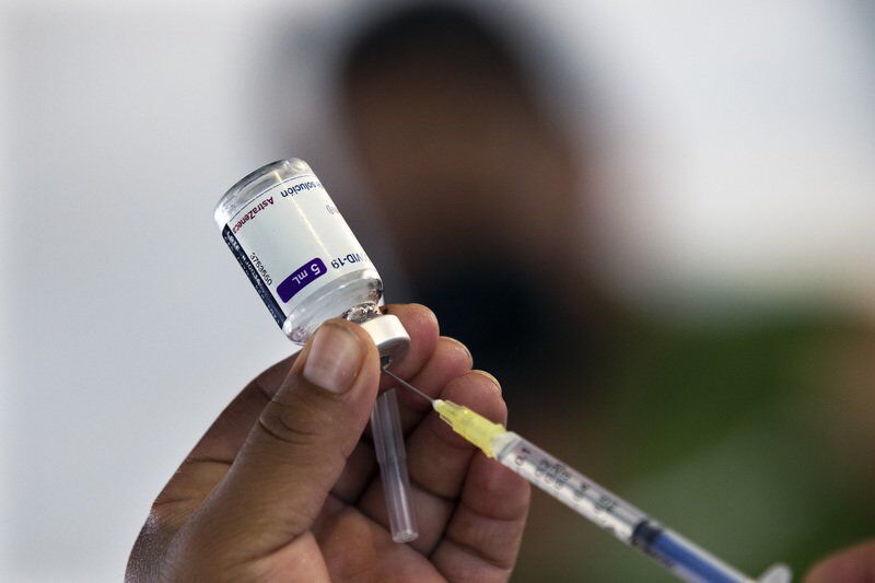 COVID vaccines still work against mutant, researchers find